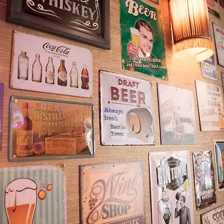 Durty Nelly's Vandrarhem *