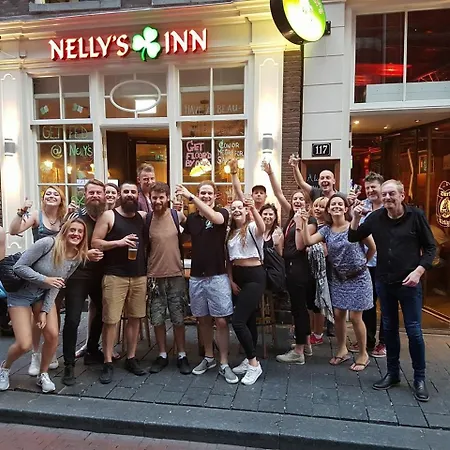 Durty Nelly's Vandrarhem *