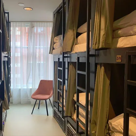 Auberge de jeunesse Durty Nelly's *