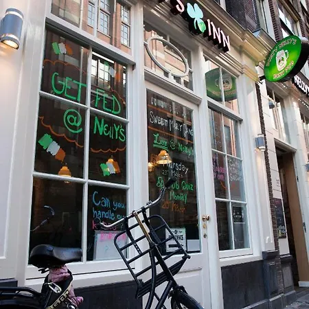 Vandrarhem Durty Nelly's