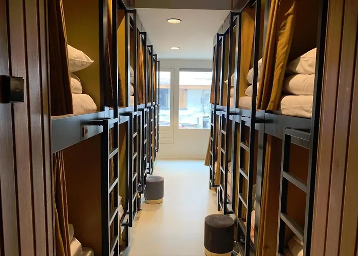 Hostel Durty Nelly's *