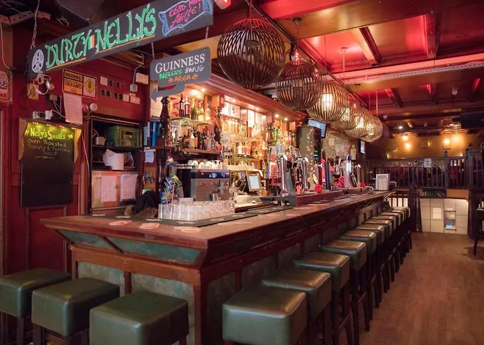 Hostel Durty Nelly's *