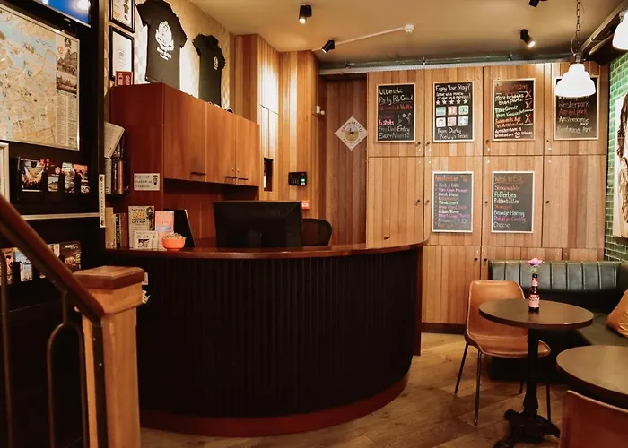 Hostel Durty Nelly's *